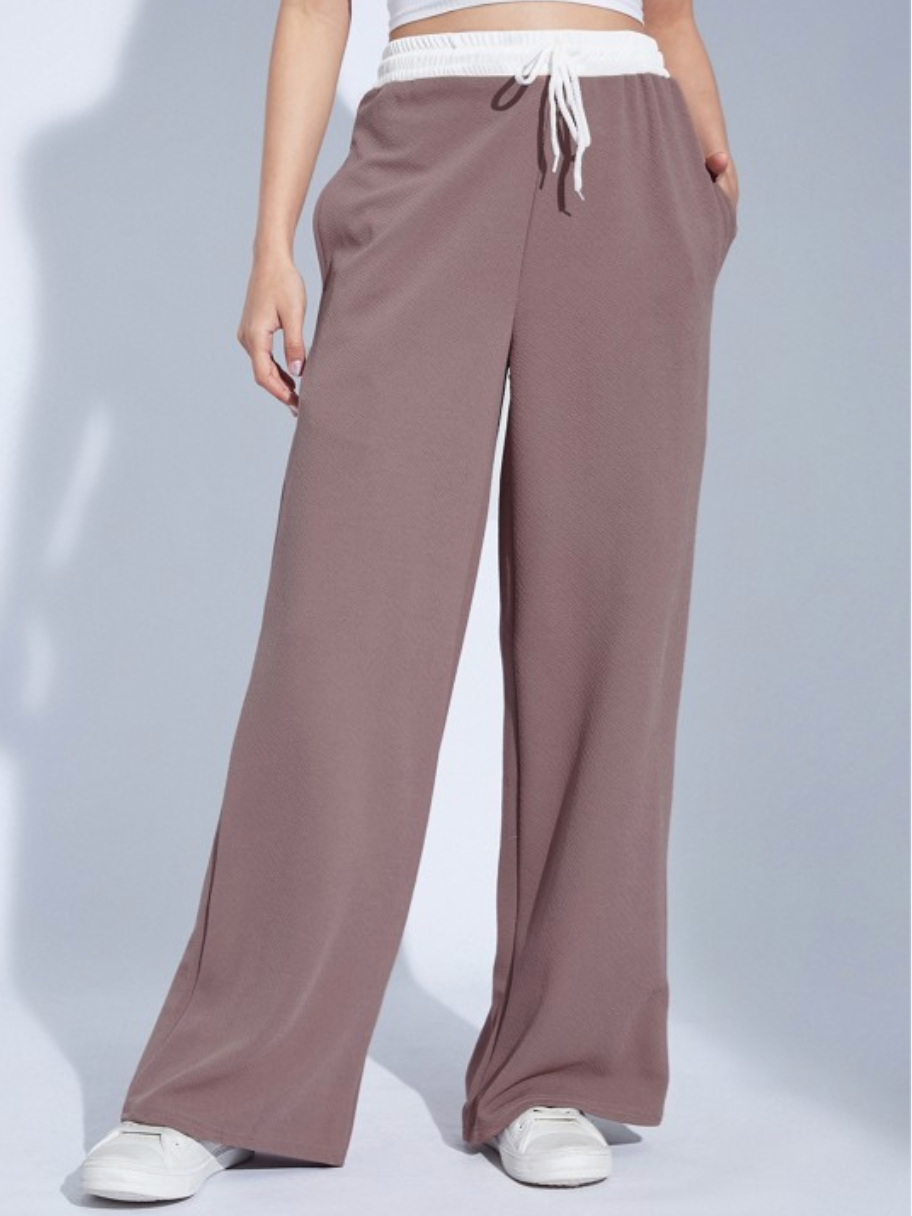 Women Easy Wash Pleated Trousers - Image 1
