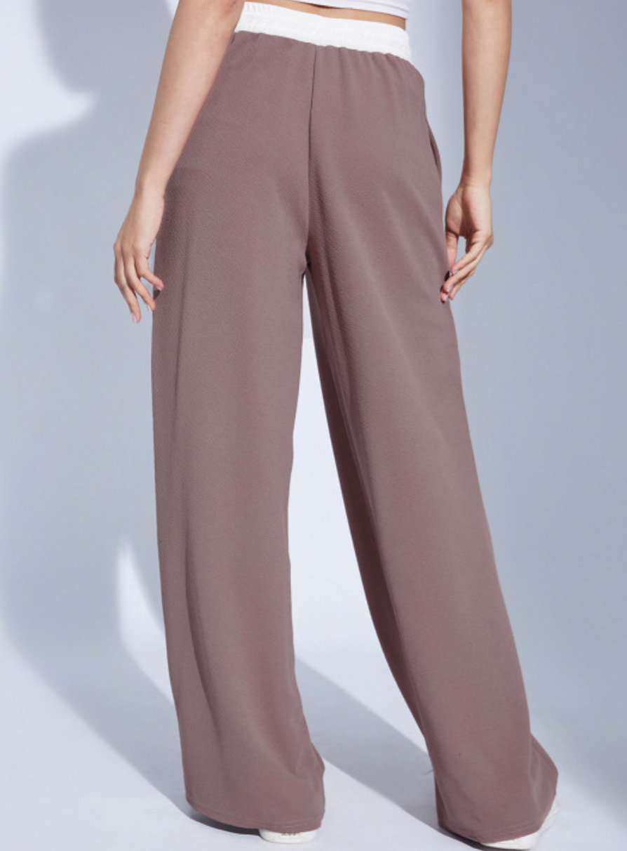 Women Easy Wash Pleated Trousers - Image 4