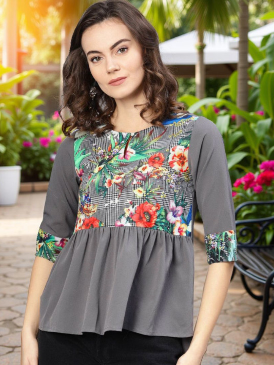 Women Floral Print Casual Top - Image 1