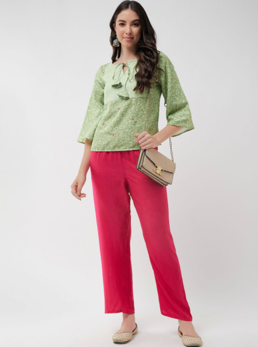 Women Ethnic Print Tie-Up Neck Georgette Top - Image 4