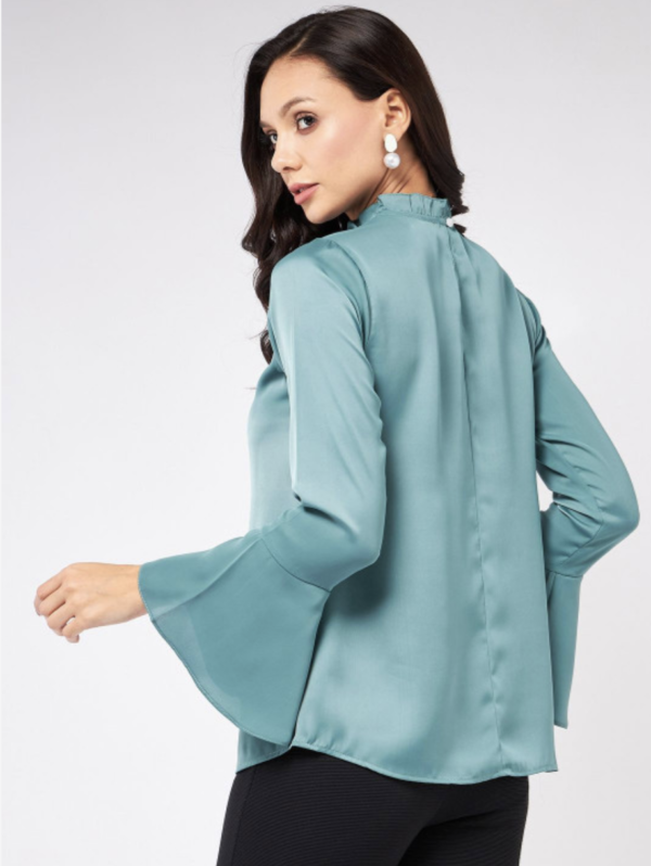 Round Neck Flared Sleeves Top