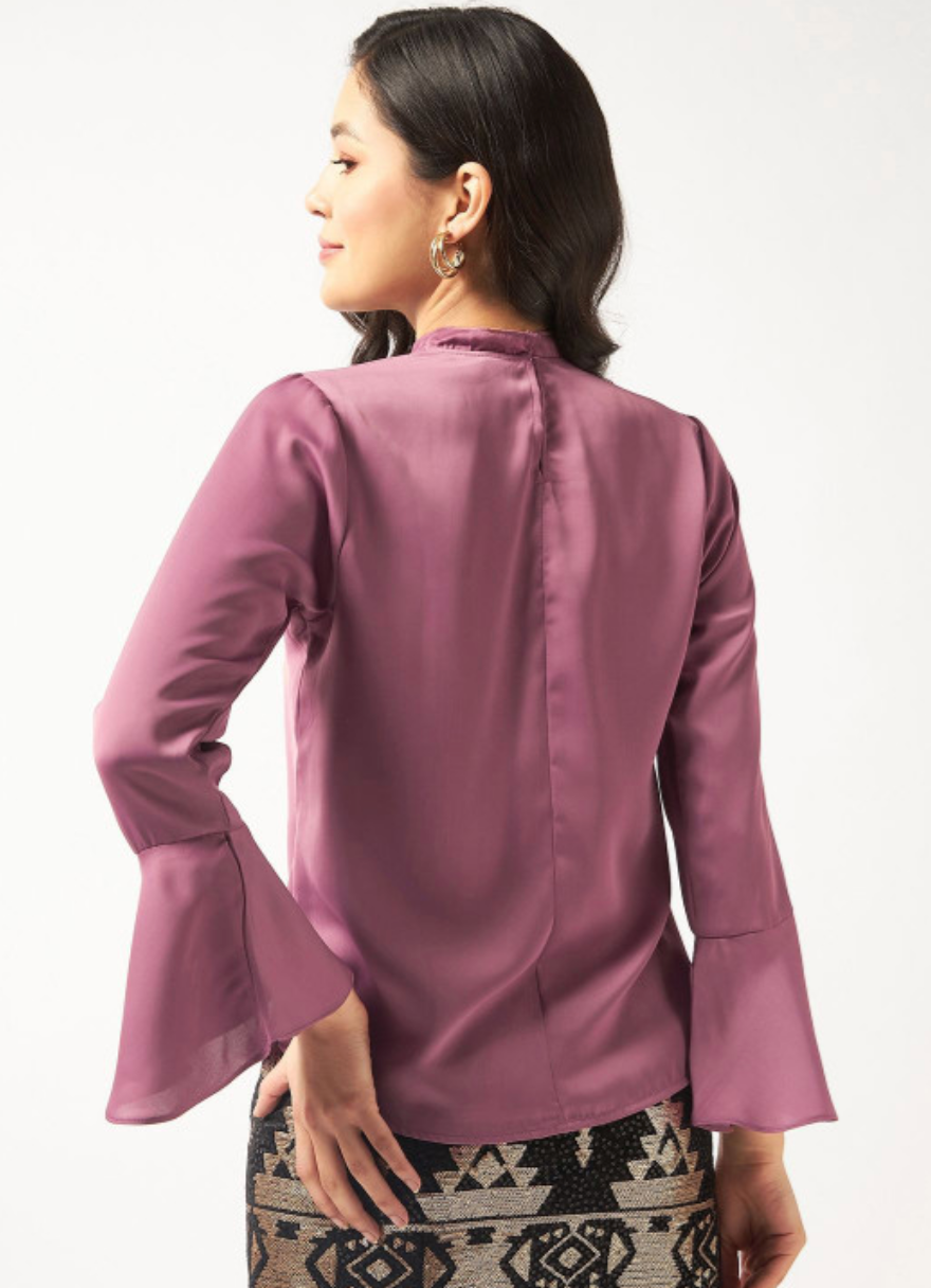 Round Neck Bell Sleeves Top - Image 3